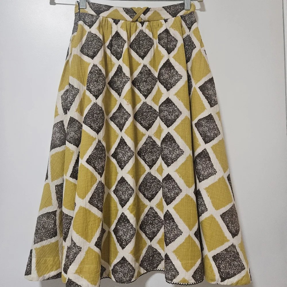 Edme & Esyllte Anthropologie Shifting Buttons Midi skirt - Picture 4 of 8